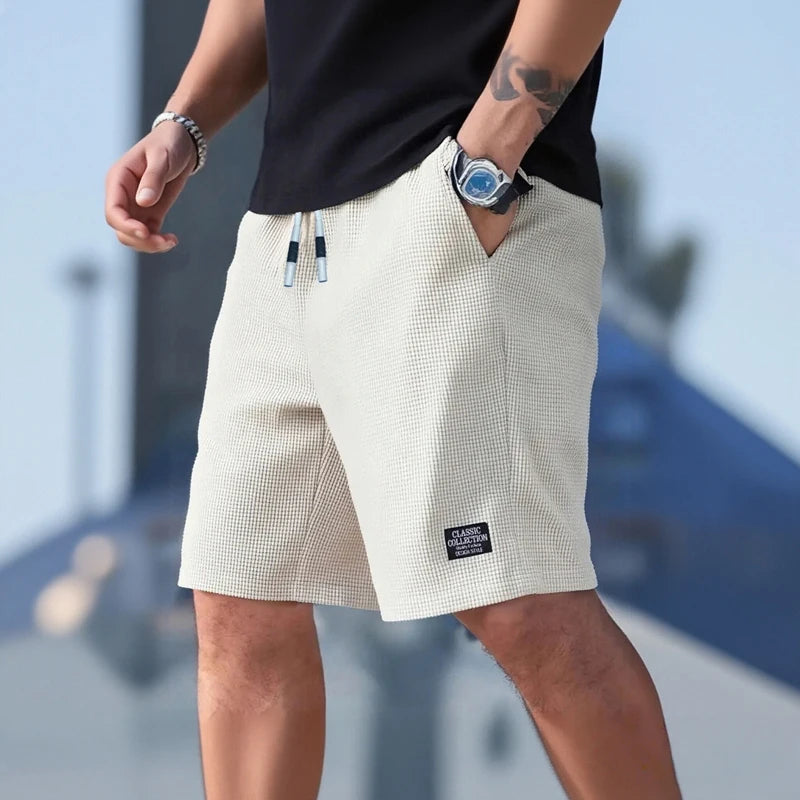 Men's Textured Fabric Casual Shorts Breathable Beach Sports Pants Regular Fit Solid Color Summer Fashion Shorts for Daily Wear